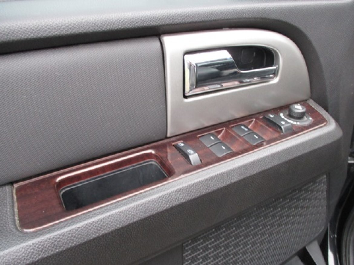 Photo of SUV for sale: 2010 Ford SUV