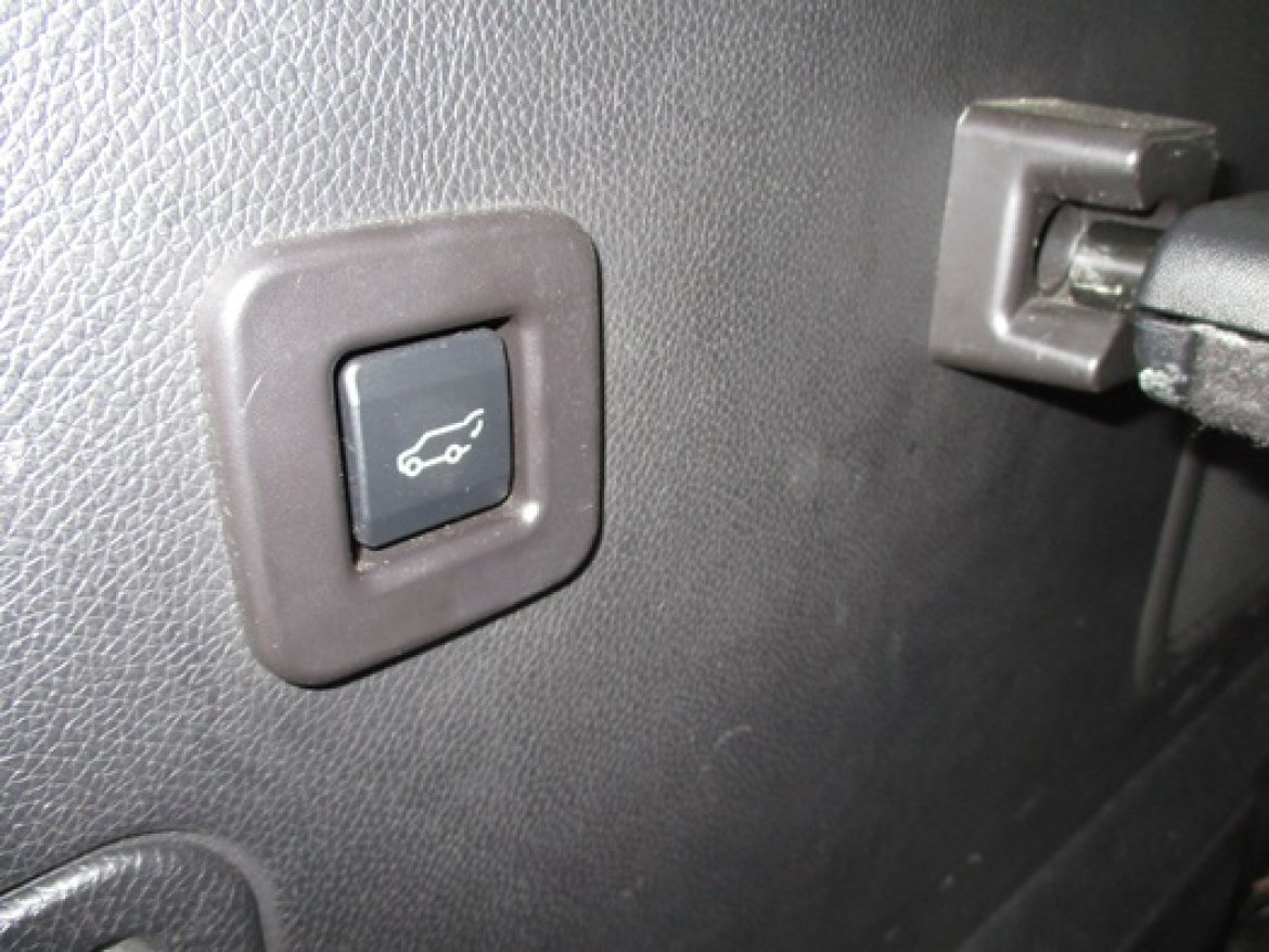 Photo of SUV for sale: 2010 Ford SUV