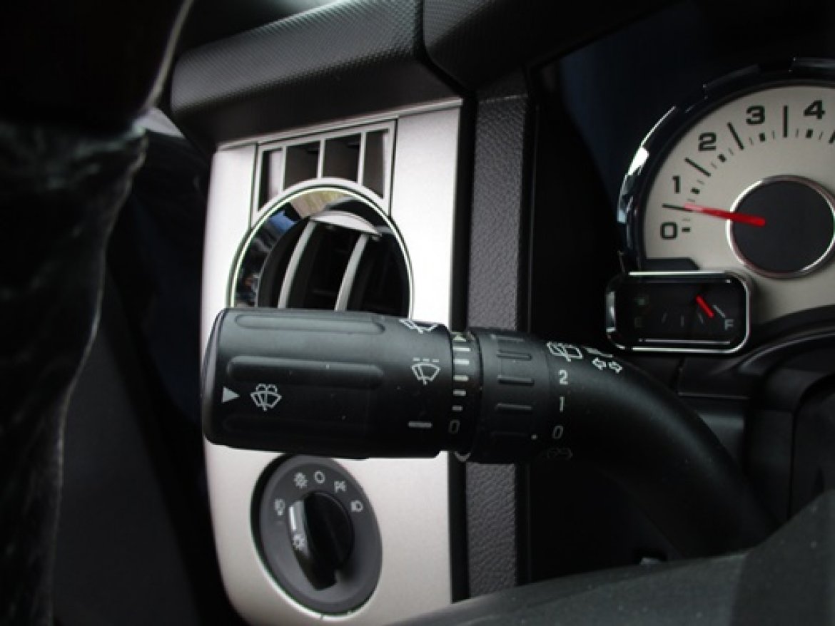 Photo of SUV for sale: 2010 Ford SUV