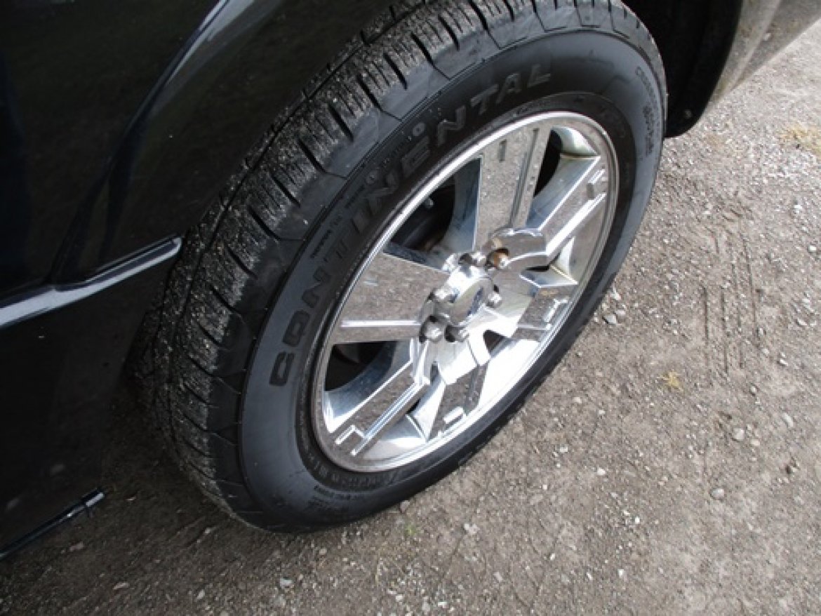Photo of SUV for sale: 2010 Ford SUV