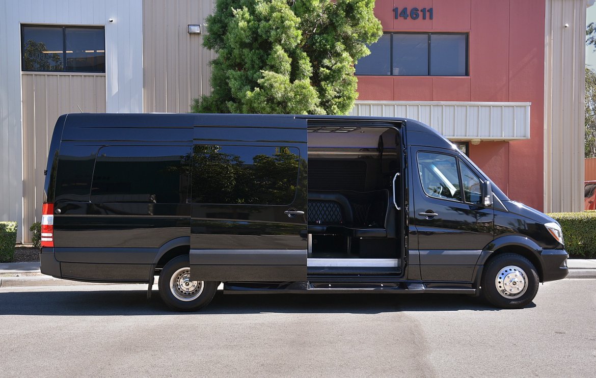 Sprinter for Sale in Fontana, CA - Photo 2