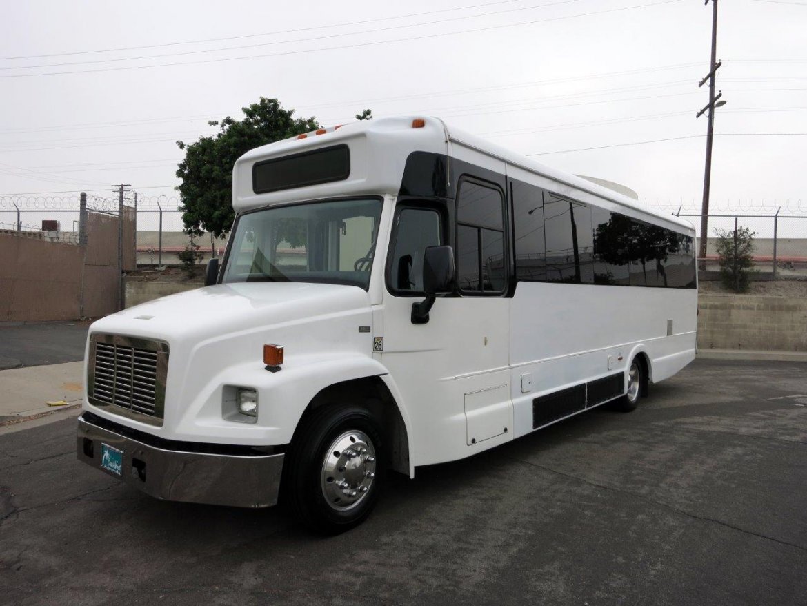 Limo Bus for Sale in Carson, CA - Photo 3