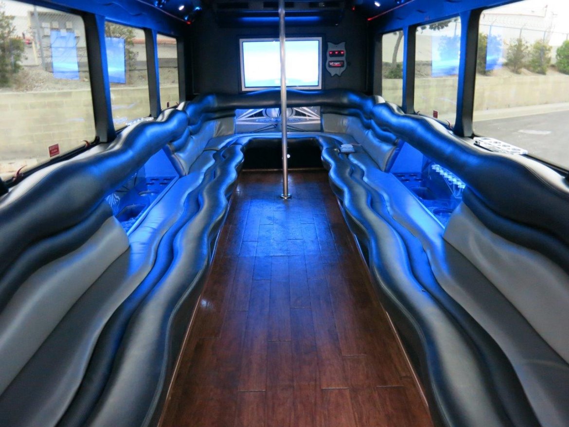 Limo Bus for Sale in Carson, CA - Photo 16