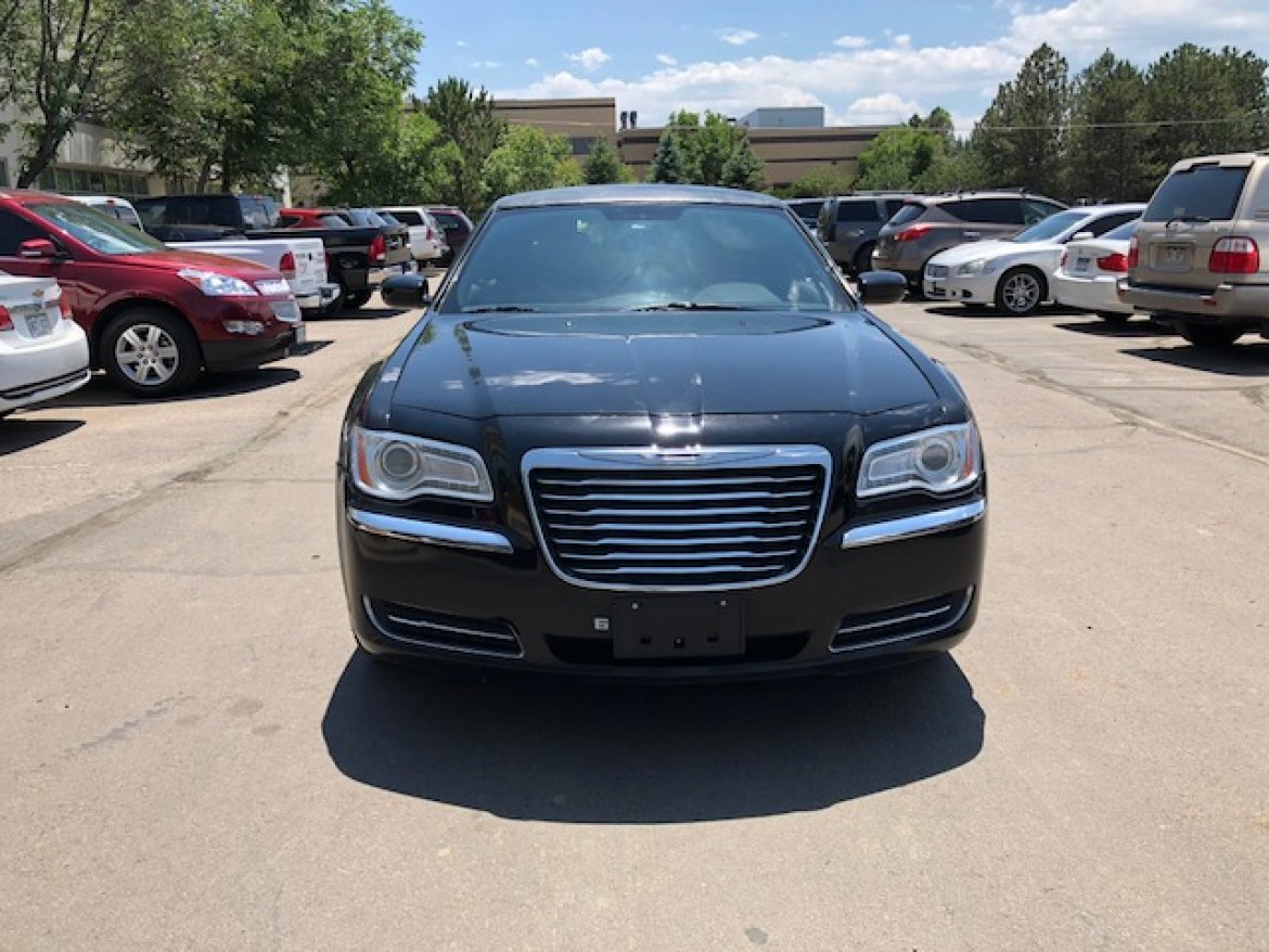 Limousine for Sale in aurora, CO - Photo 2