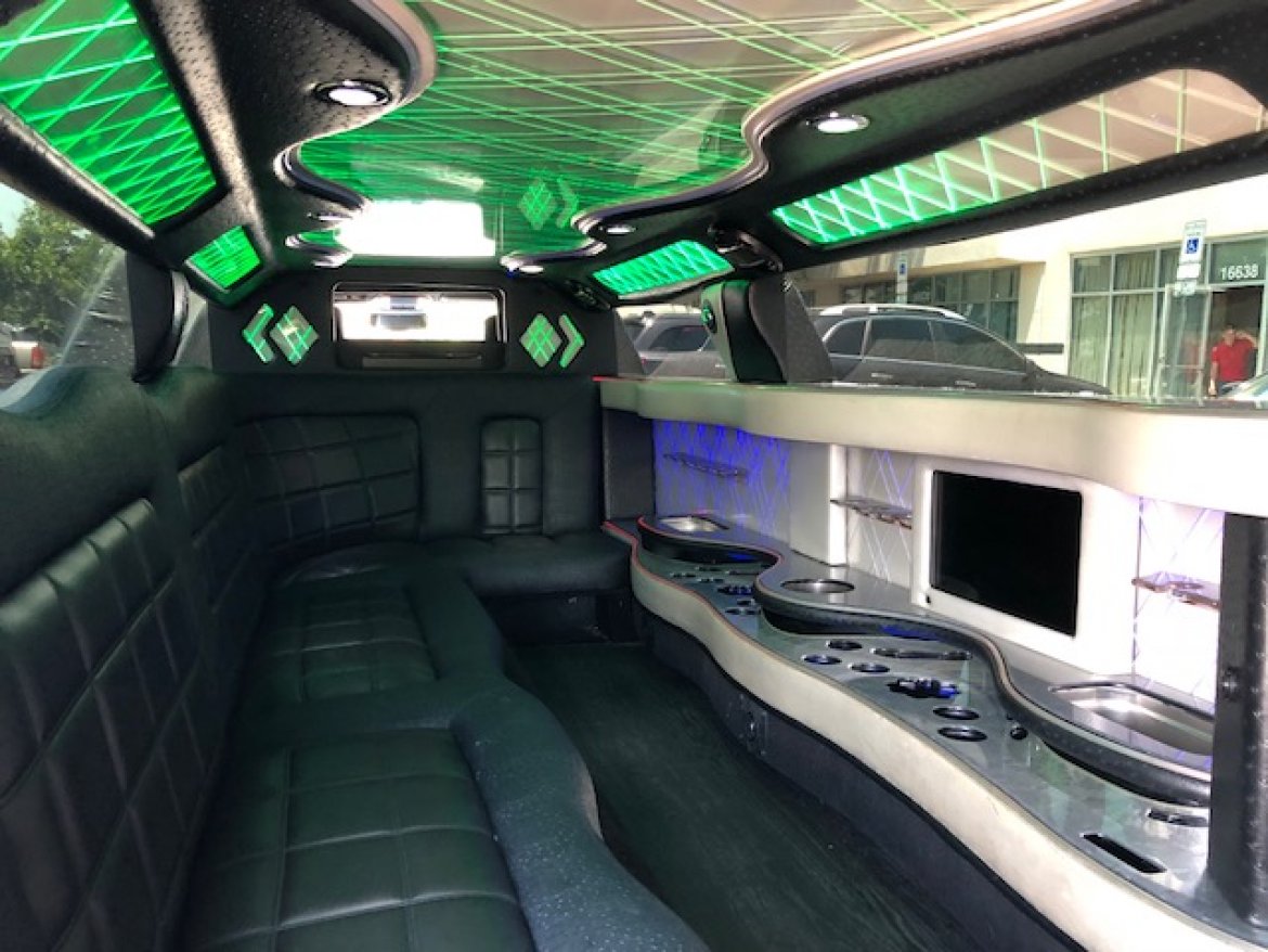 Limousine for Sale in aurora, CO - Photo 4