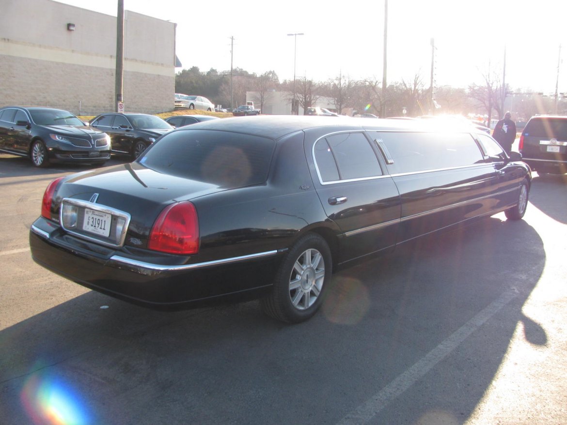 Limousine for Sale in Nashville, TN - Photo 4