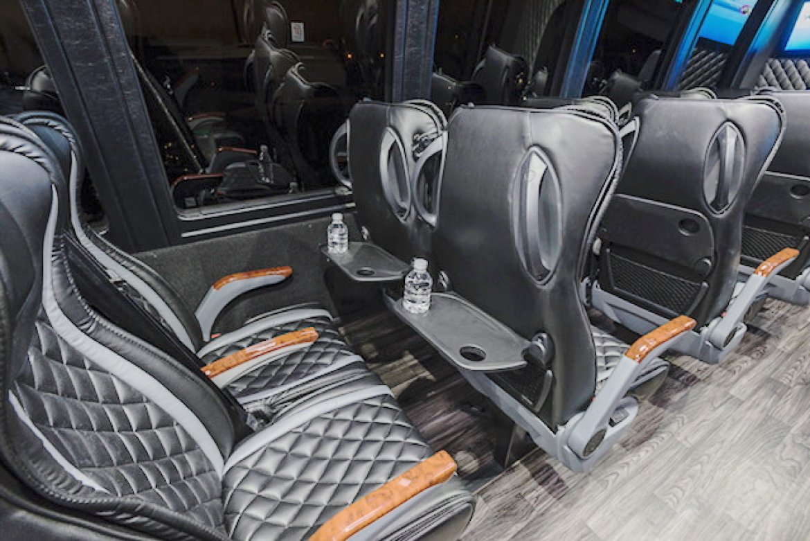 Shuttle Bus for Sale in Oaklyn, NJ - Photo 15
