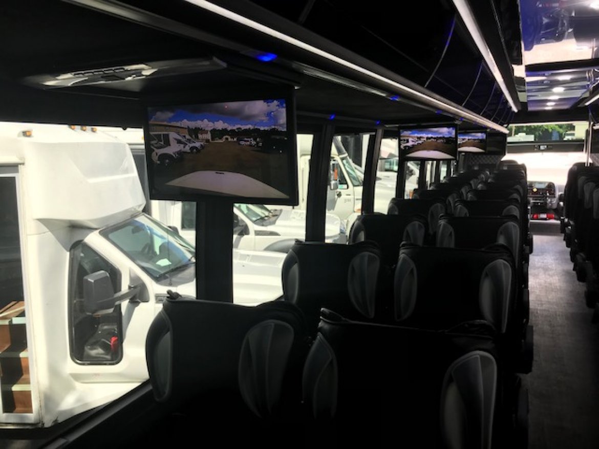 Shuttle Bus for Sale in Oaklyn, NJ - Photo 7