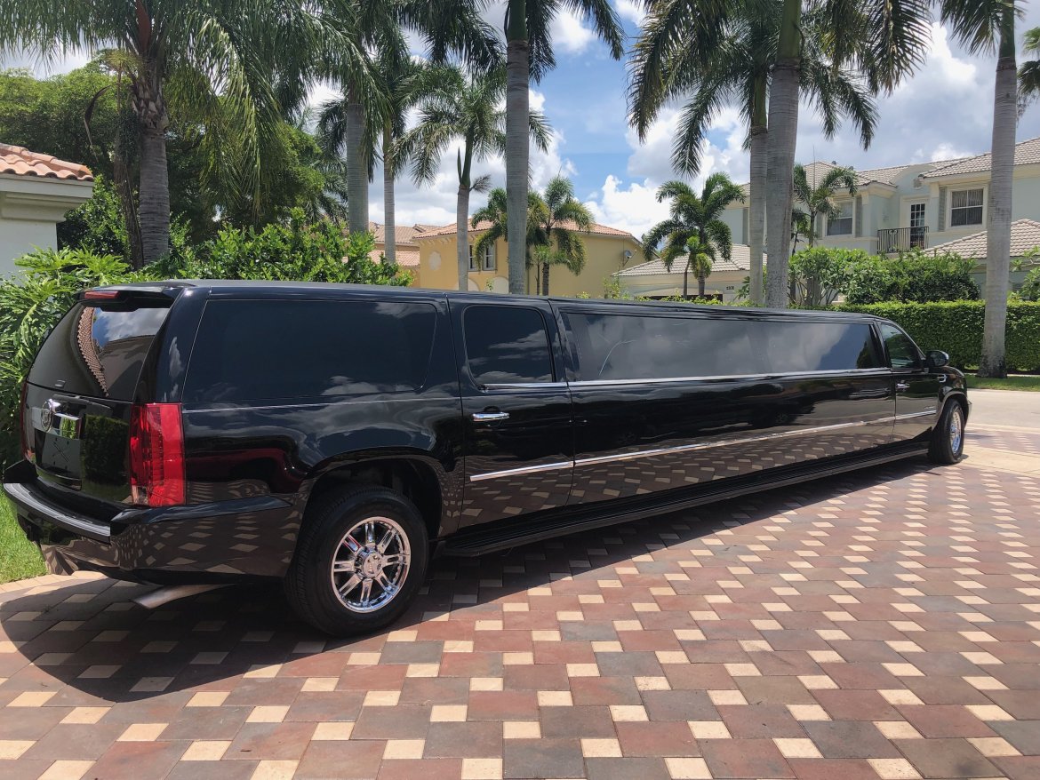 SUV Stretch for sale: 2008 Cadillac Escalade 36&quot; by Executive