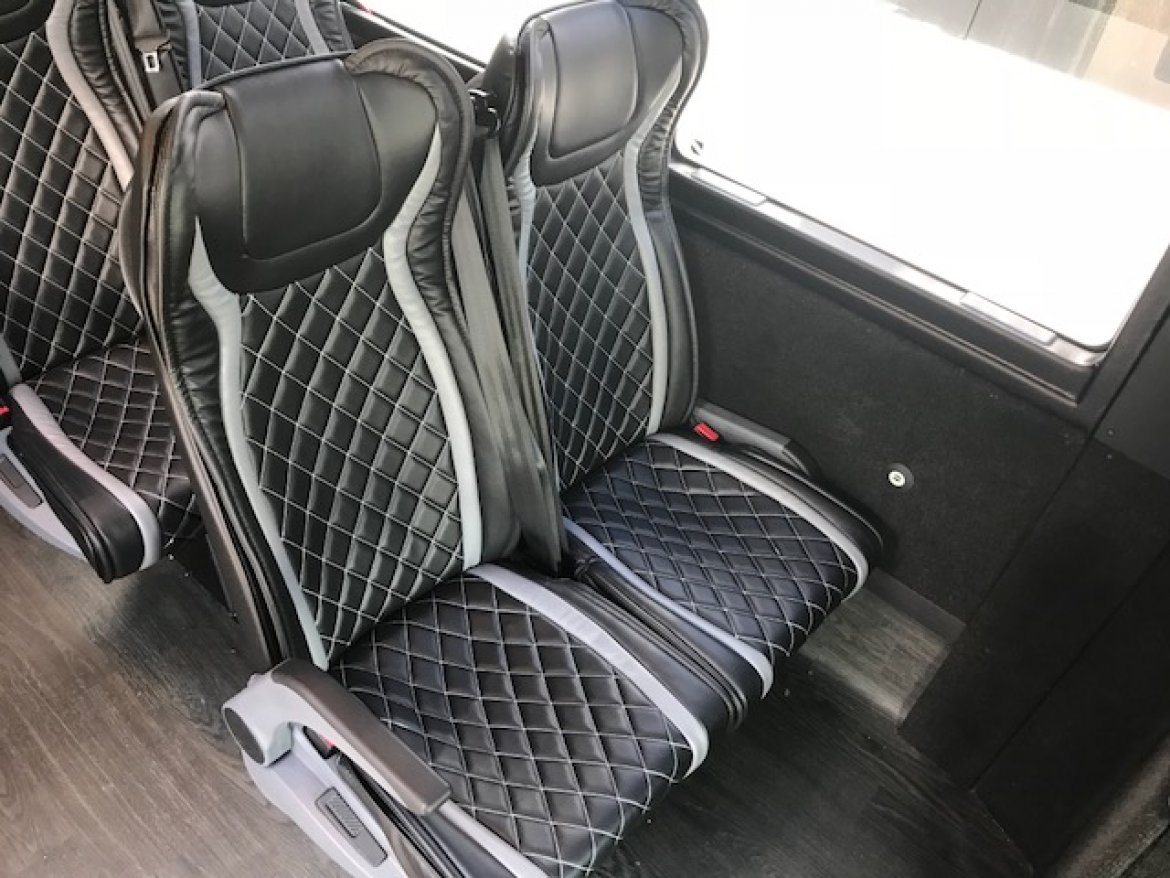 Shuttle Bus for Sale in Oaklyn, NJ - Photo 4
