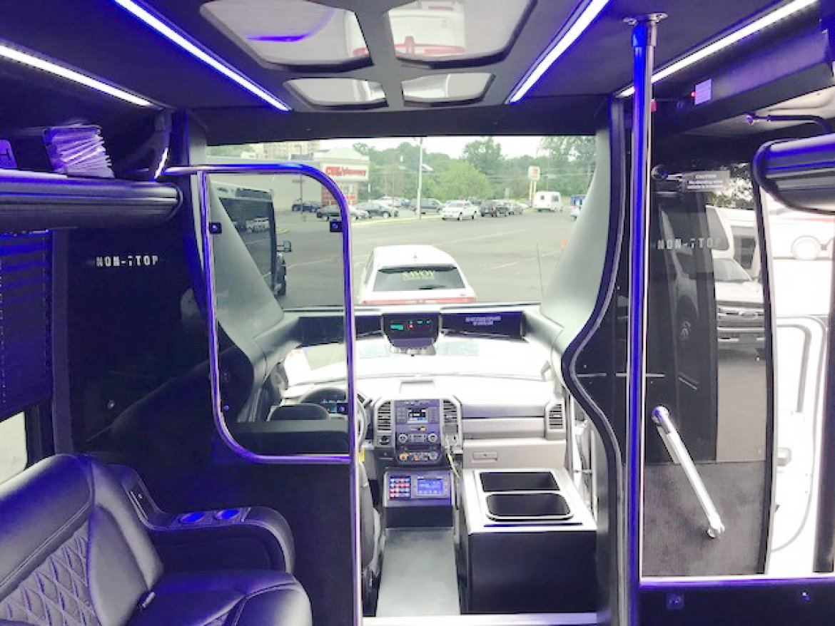 Limo Bus for Sale in Oaklyn, NJ - Photo 5