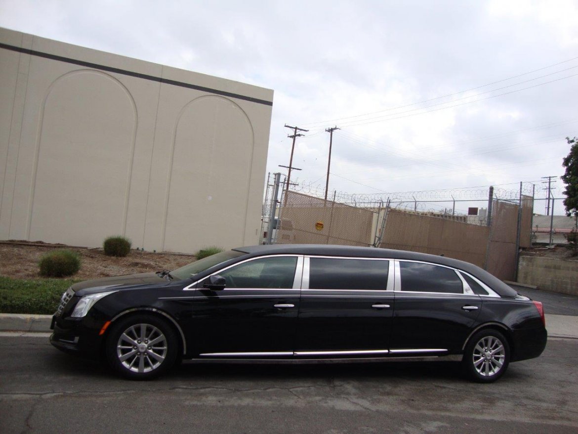Limousine for Sale in Carson, CA - Photo 4