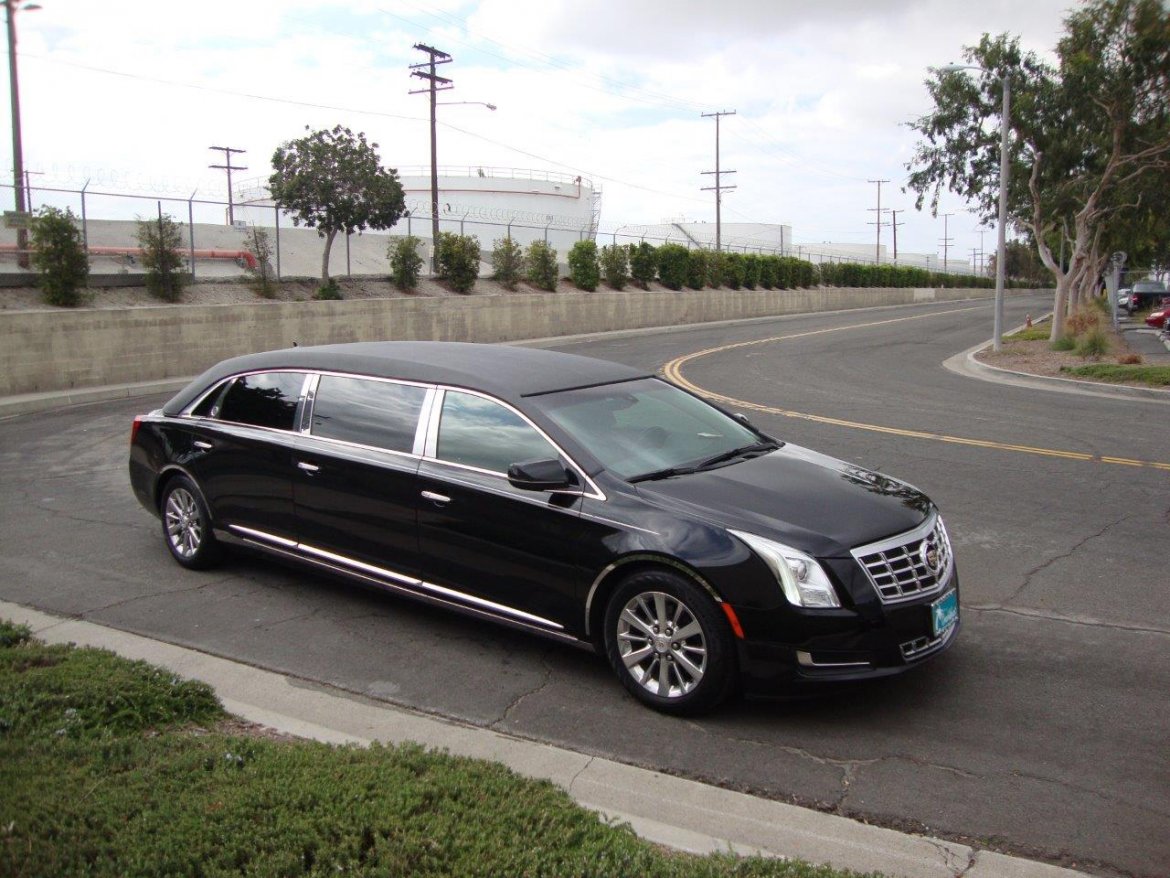 Limousine for Sale in Carson, CA - Photo 9