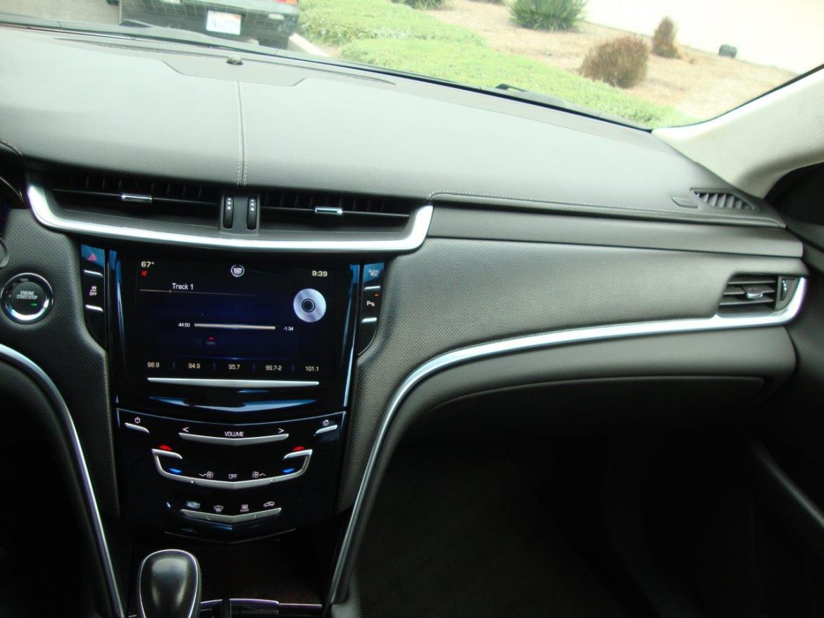 Limousine for Sale in Carson, CA - Photo 16