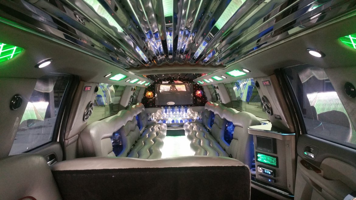 SUV Stretch for Sale in Houston, TX - Photo 9