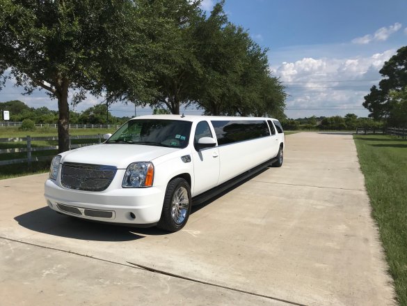2008 GMC Yukon SUV Stretch for Sale in Houston, TX - Photo 3
