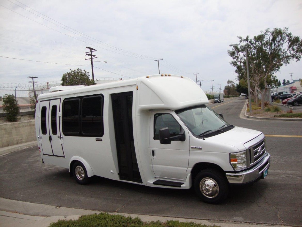 New 18 Ford E 350 Super Duty Cutaway For Sale Ws We Sell Limos