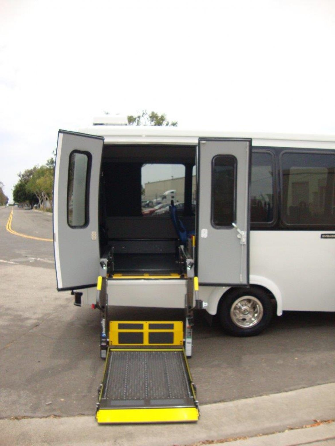 Shuttle Bus for Sale in Carson, CA - Photo 13