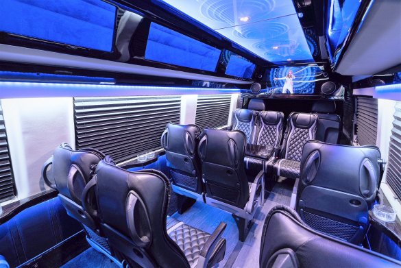 2017 Mercedes-Benz 3500 Sprinter for Sale in Oaklyn, NJ - Main Photo
