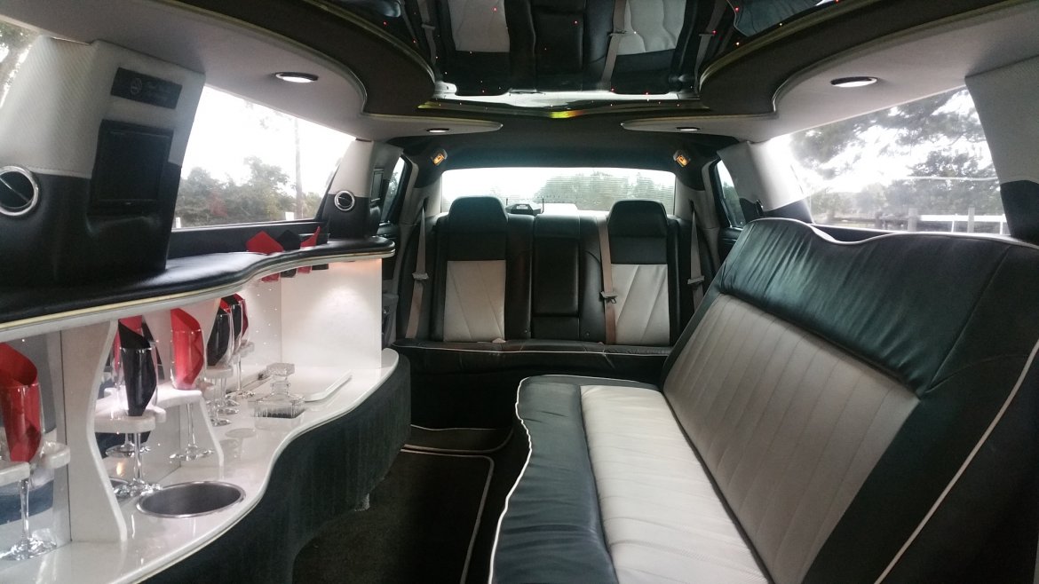 Limousine for Sale in Houston, TX - Photo 16