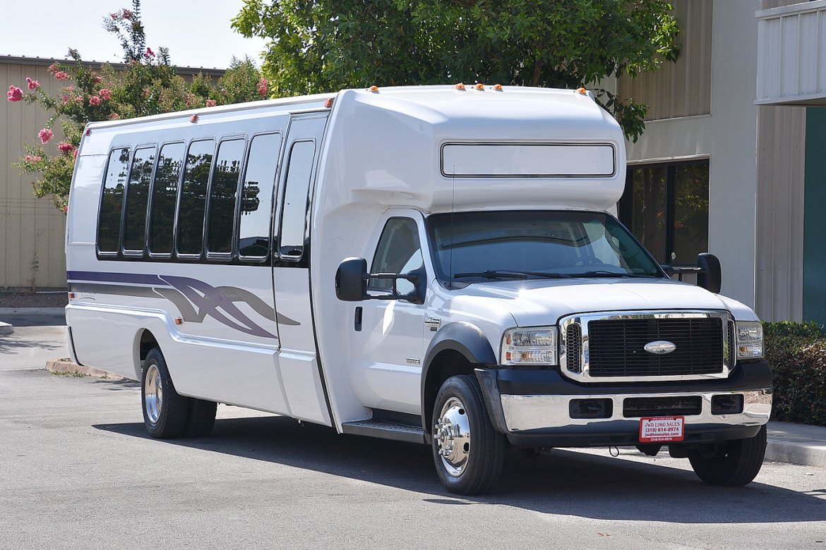 Limo Bus for Sale in Fontana, CA - Photo 6