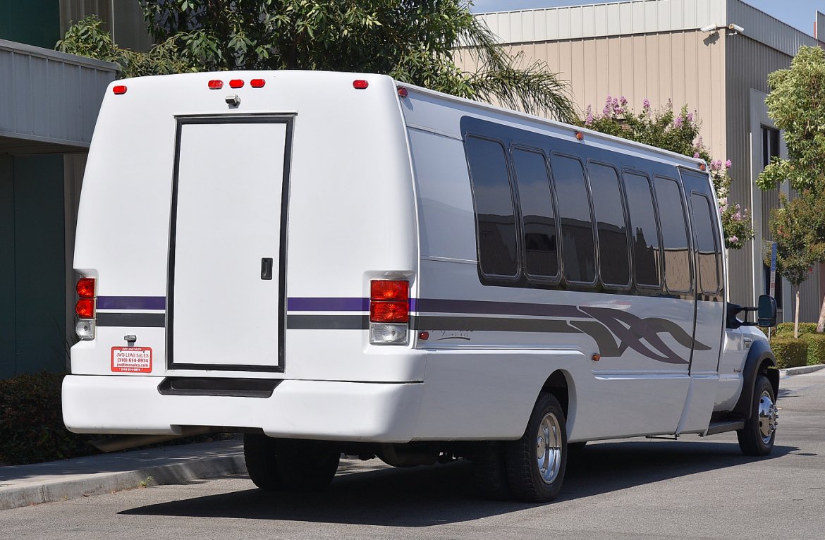 Limo Bus for Sale in Fontana, CA - Photo 7