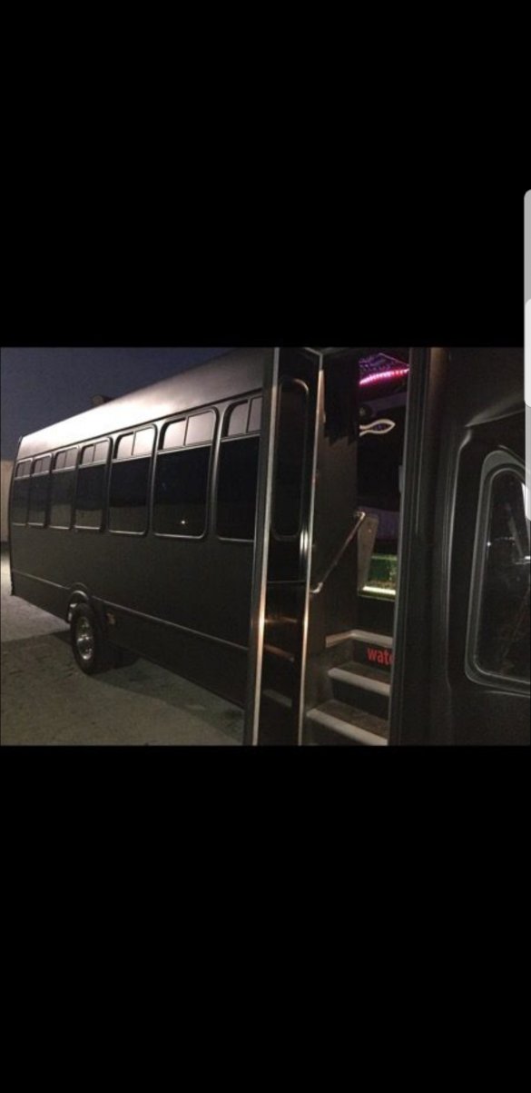 1999 Ford E350 Limo Bus for Sale in Downey, CA - Main Photo