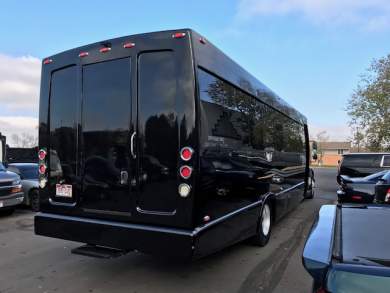 2012 Freightliner M2 Limo Bus for Sale in AURORA, Colorado, US - Photo 3