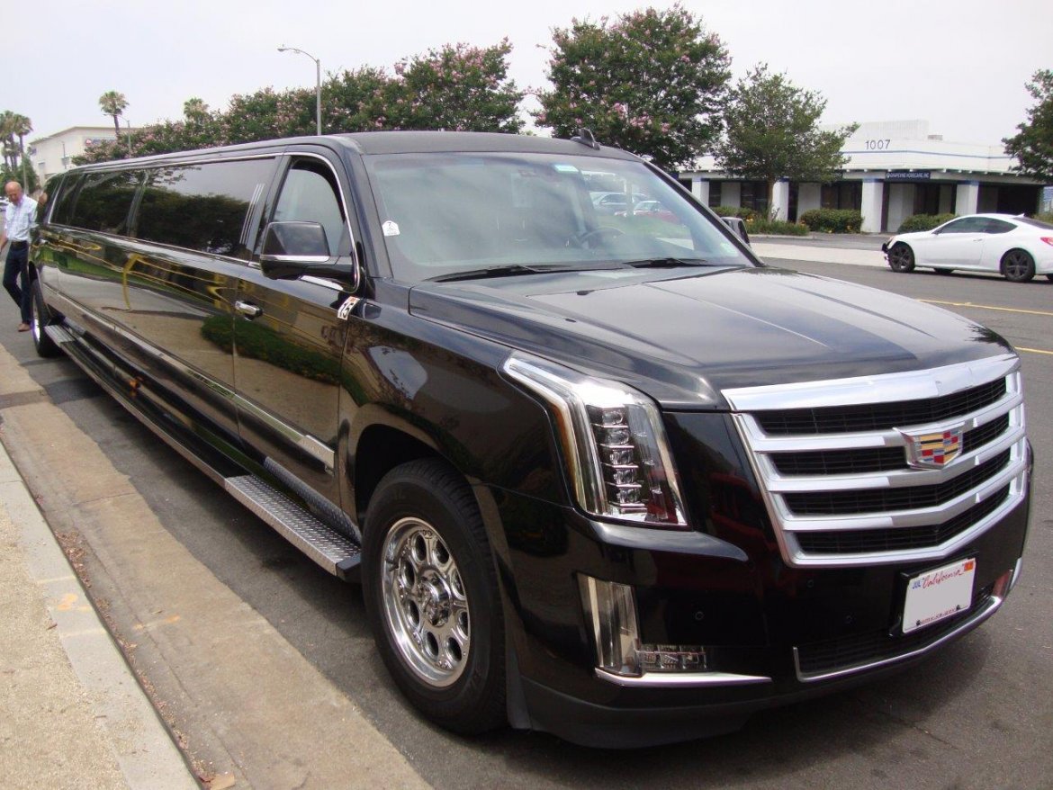 SUV Stretch for Sale in Carson, CA - Photo 5