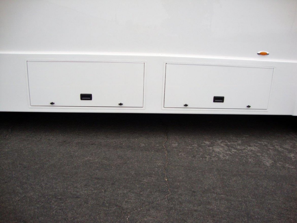 Shuttle Bus for Sale in Carson, CA - Photo 4