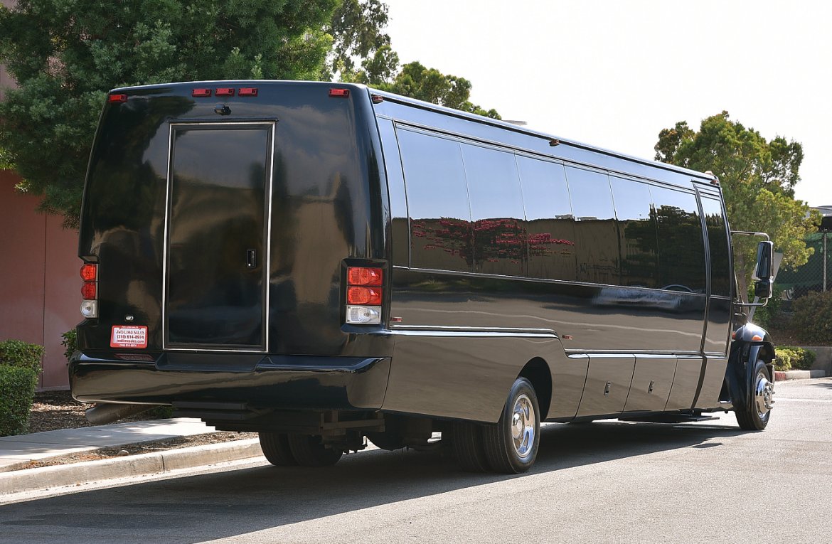 Limo Bus for Sale in Fontana, CA - Photo 4