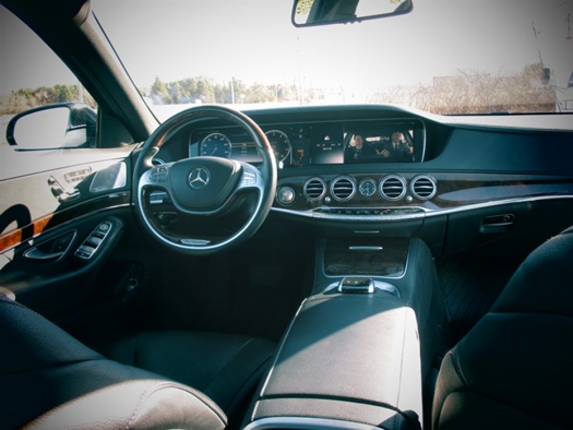 Photo of Sedan for sale: 2015 Mercedes-Benz S550