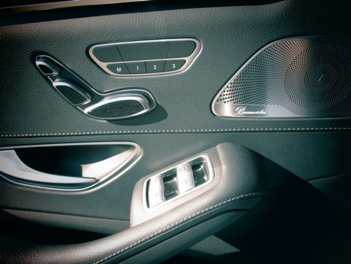 Photo of Sedan for sale: 2015 Mercedes-Benz S550