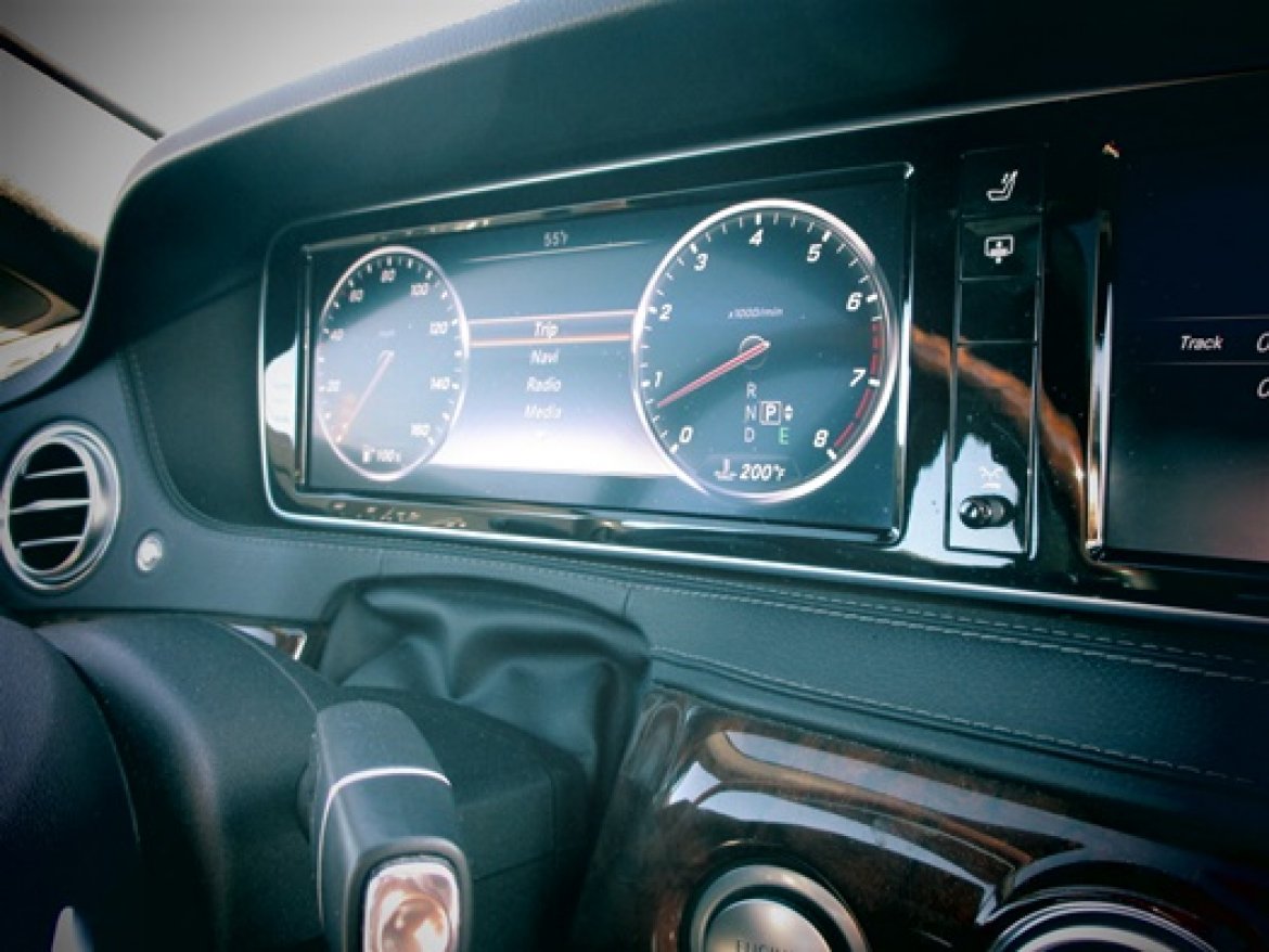 Photo of Sedan for sale: 2015 Mercedes-Benz S550