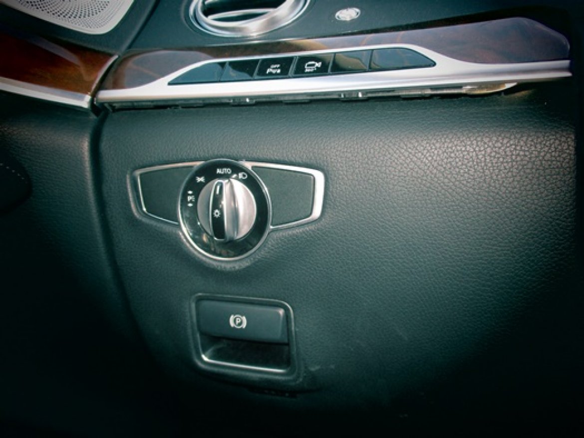 Photo of Sedan for sale: 2015 Mercedes-Benz S550