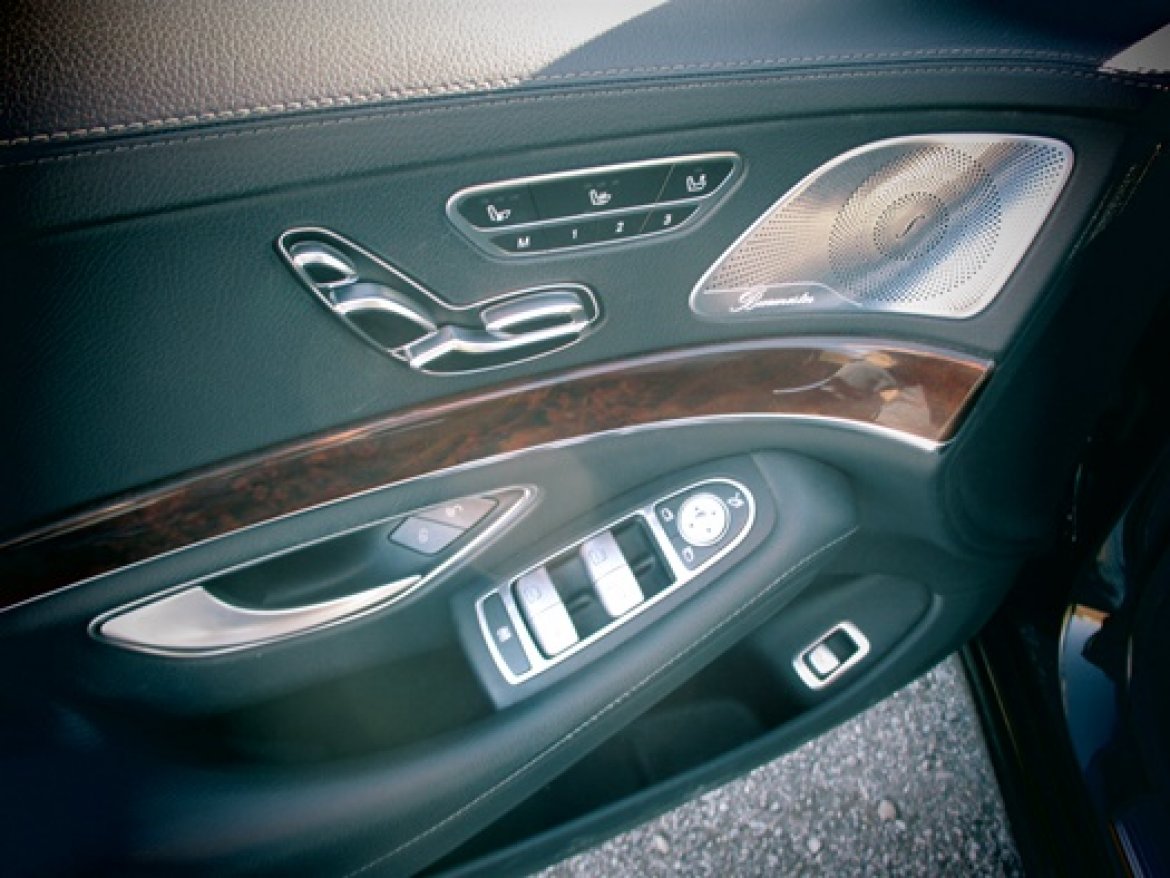 Photo of Sedan for sale: 2015 Mercedes-Benz S550