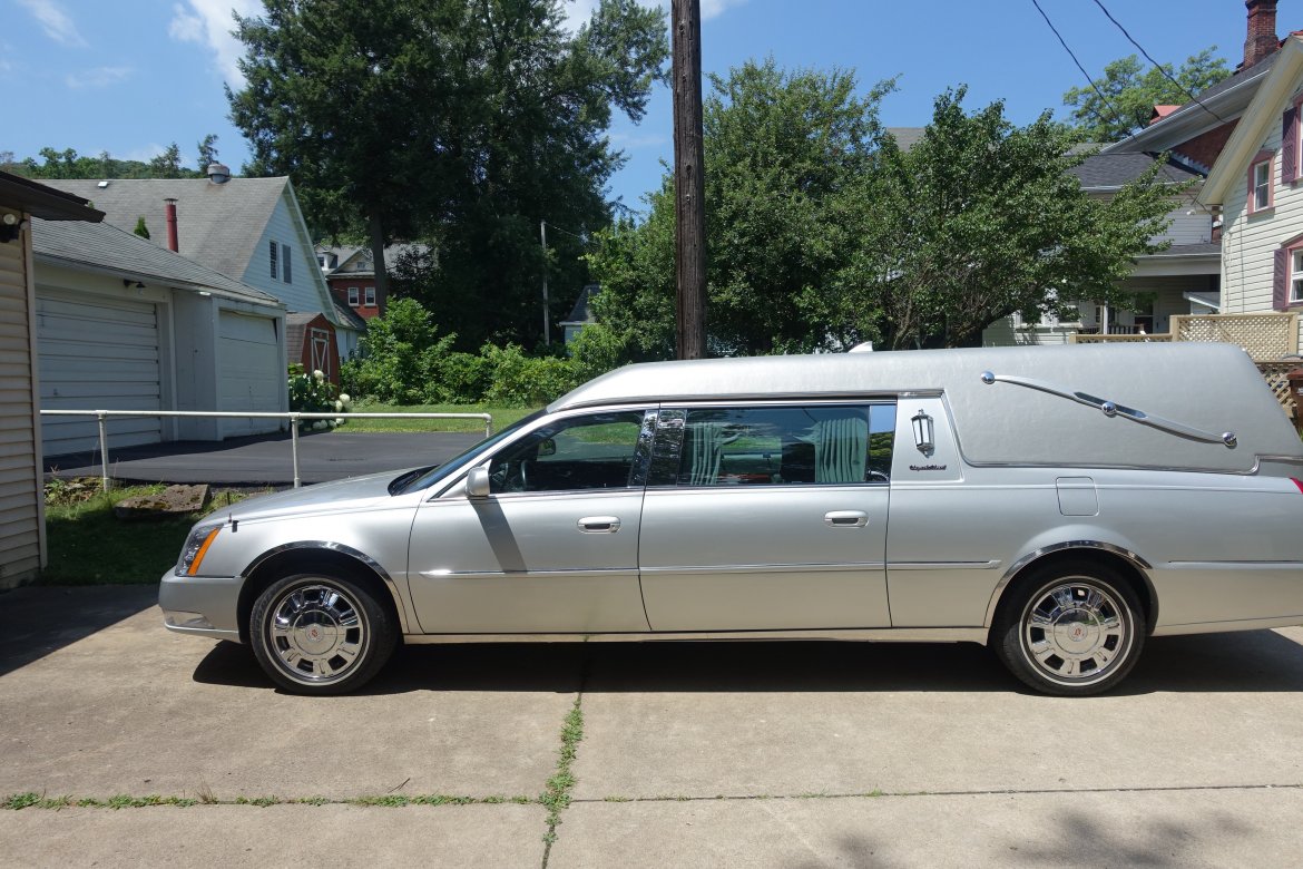 Funeral for Sale in Franklin, PA - Photo 14