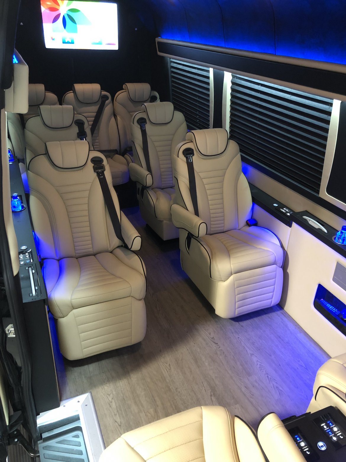 Sprinter for sale: 2019 Mercedes-Benz CANADA 3500 Super Single 170&quot; by Absolute Styling