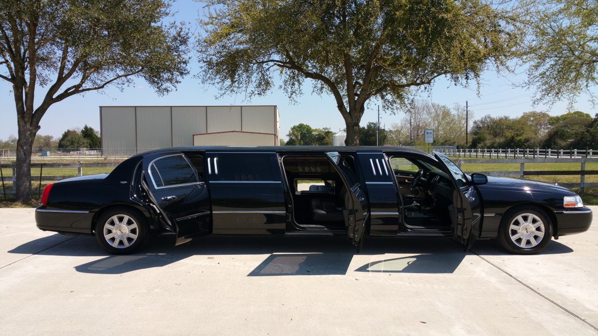 Limousine for Sale in Houston, TX - Photo 5
