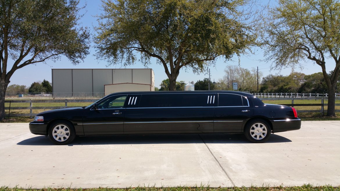 Limousine for Sale in Houston, TX - Photo 6