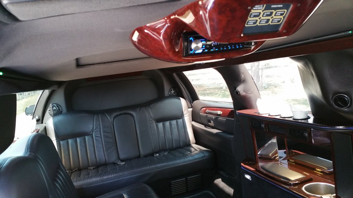 Limousine for Sale in Houston, TX - Photo 24