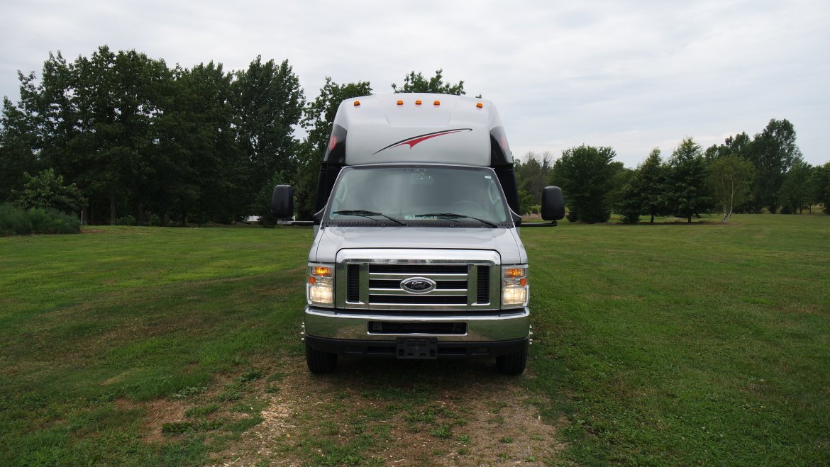 Shuttle Bus for Sale in North East, PA - Photo 9