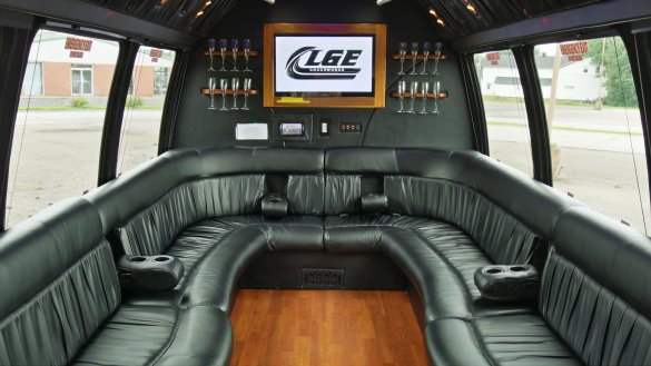 2012 Ford E450 Shuttle Bus for Sale in North East, PA - Main Photo