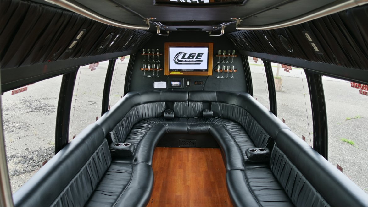 Shuttle Bus for Sale in North East, PA - Photo 7