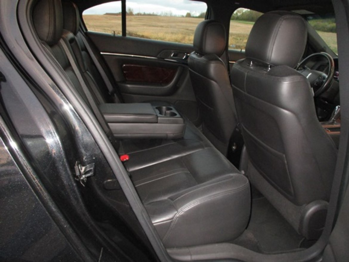 Photo of Sedan for sale: 2014 Lincoln MKS