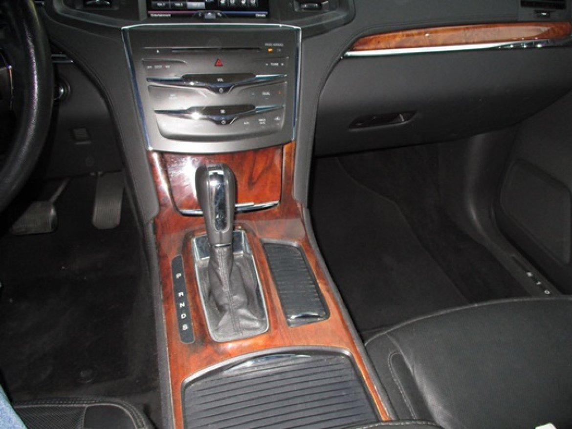 Photo of Sedan for sale: 2014 Lincoln MKS