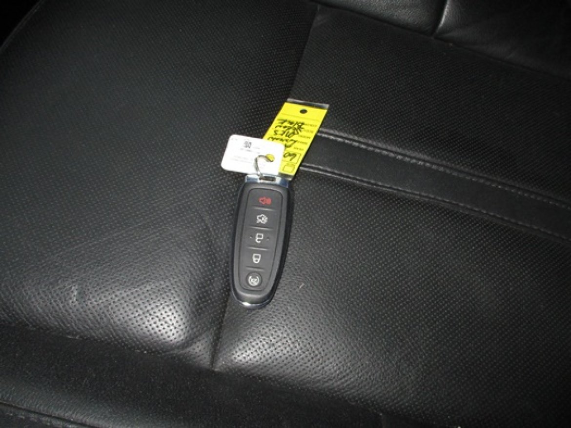 Photo of Sedan for sale: 2014 Lincoln MKS