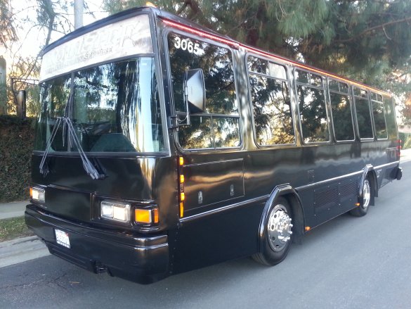 1998 ElDorado National Party Bus Limo Bus for Sale in Chatsworth, CA - Photo 3