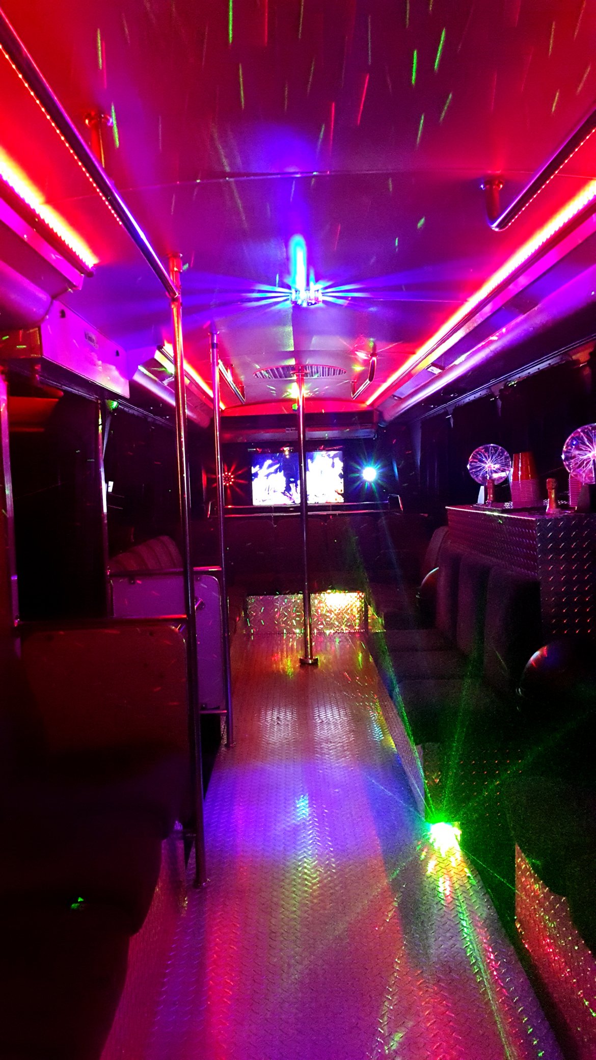 Limo Bus for Sale in Chatsworth, CA - Photo 21