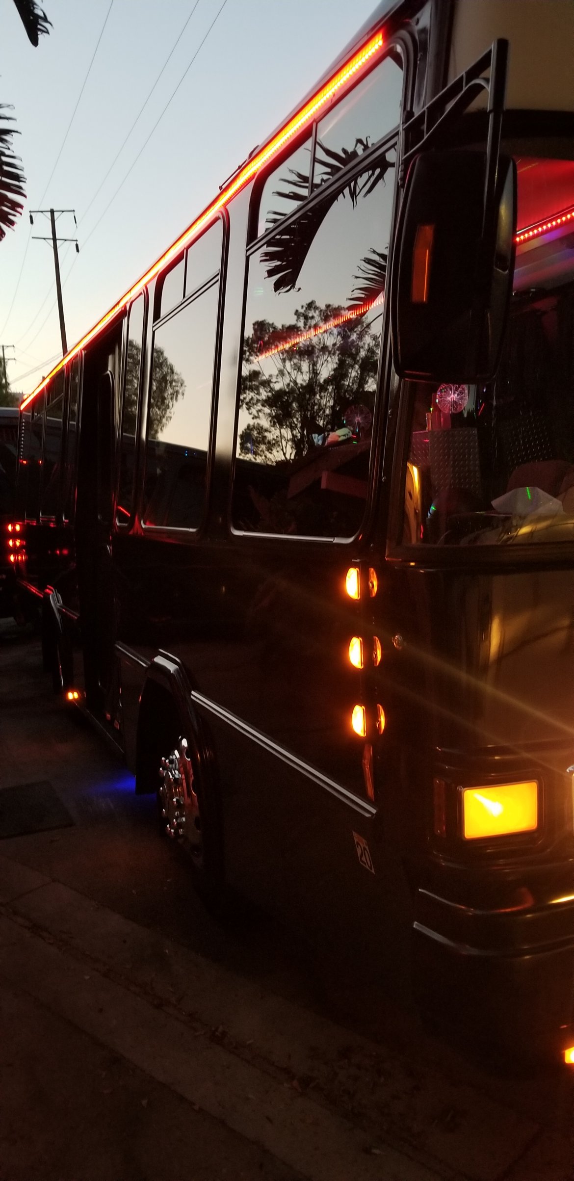 Limo Bus for Sale in Chatsworth, CA - Photo 42